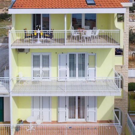 מאקרסקה Apartments Dundic מראה חיצוני תמונה