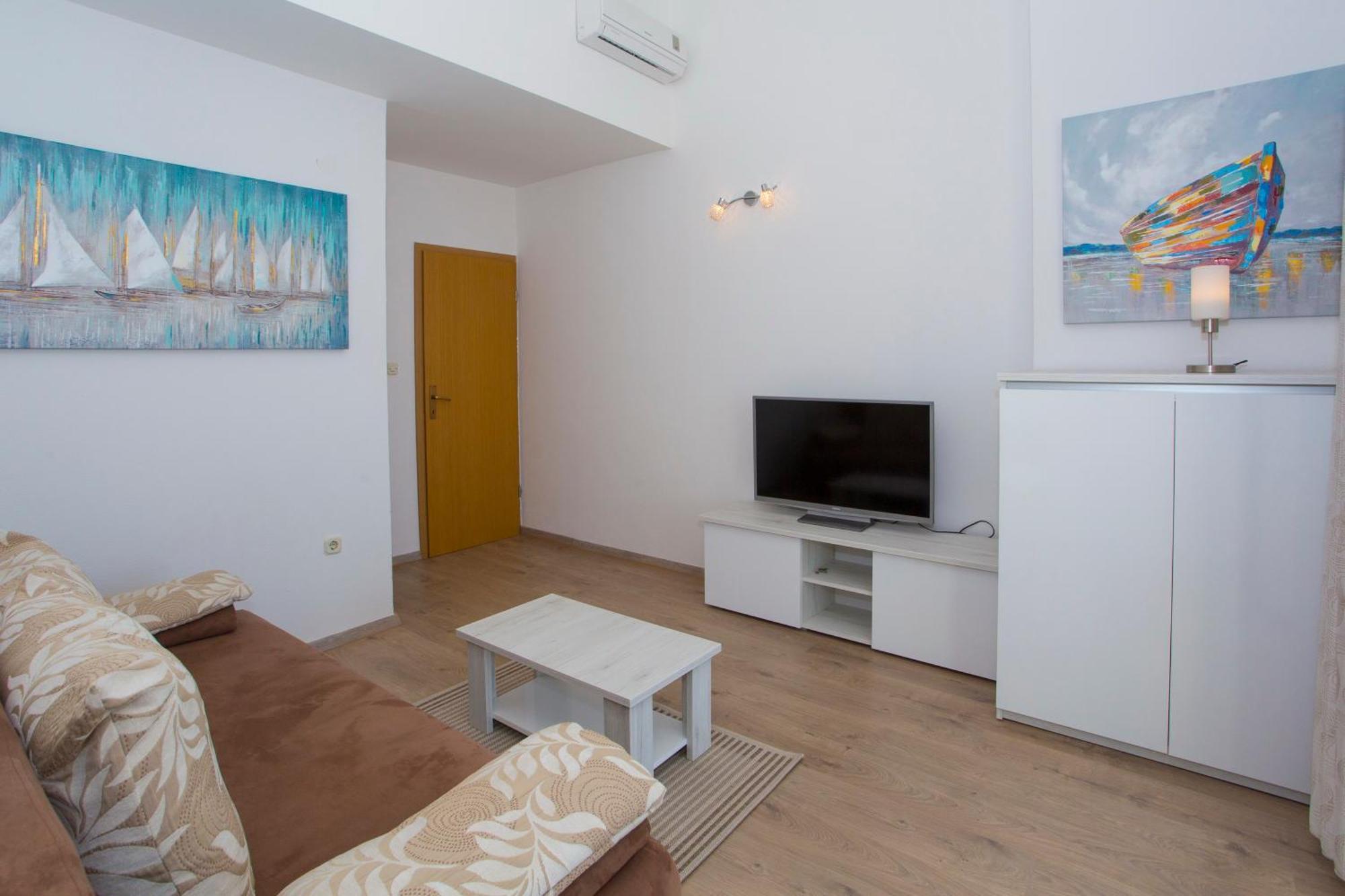 מאקרסקה Apartments Dundic מראה חיצוני תמונה